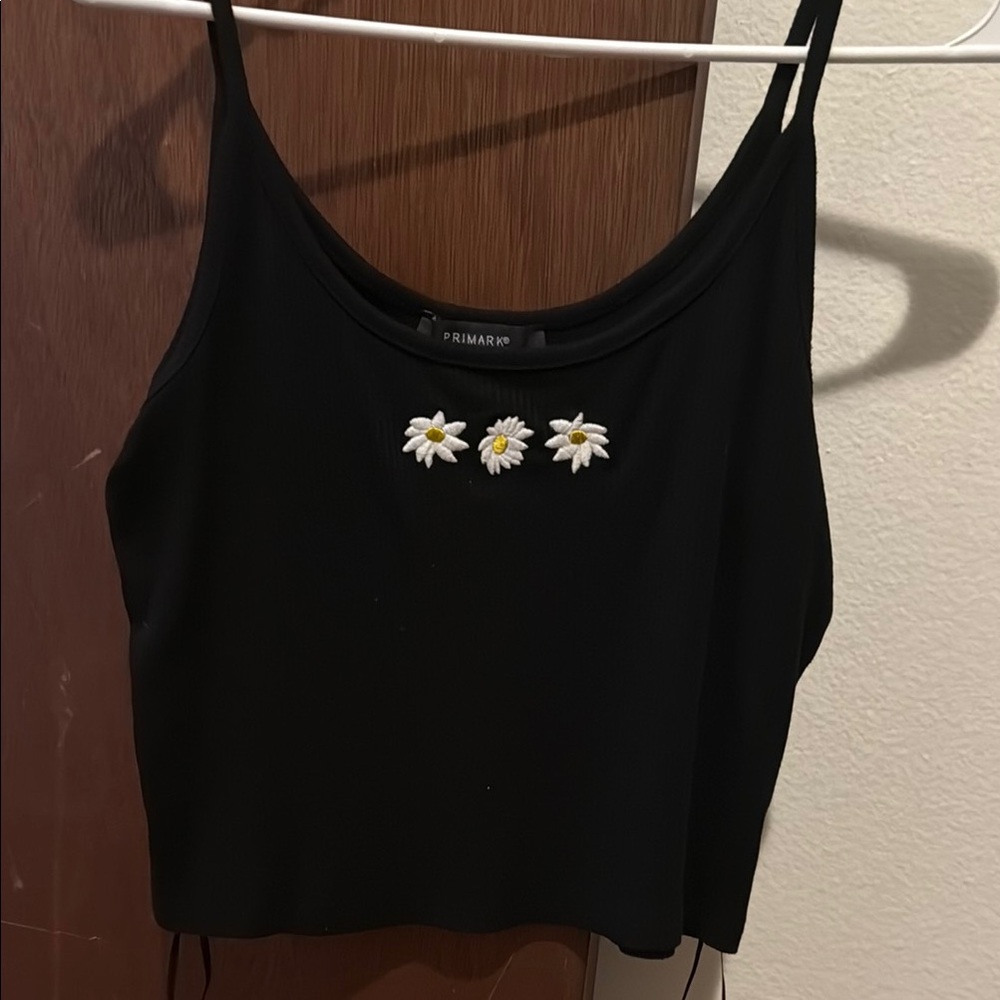 Primark Ribbed Spaghetti Strap Crop Top – Size M – Floral Detail